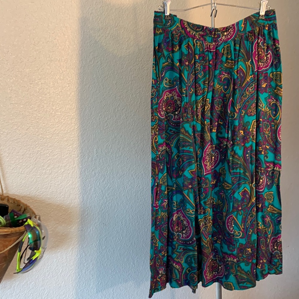 Joan Steele Skirt